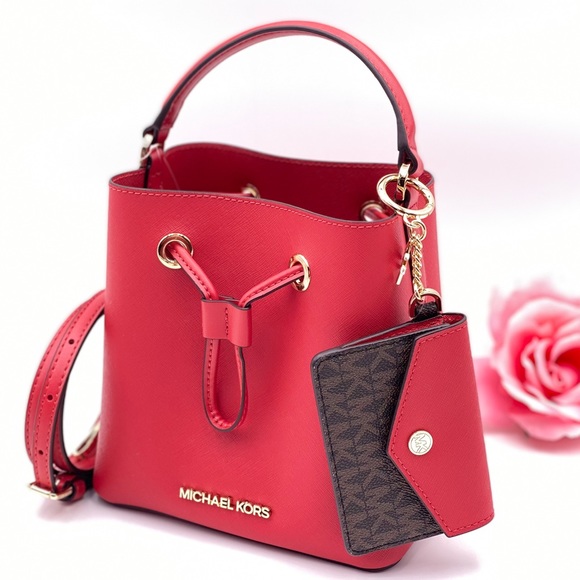 Michael Kors Handbags - Michael Kors Sm Bucket Bag & Sm Key Card Case Set